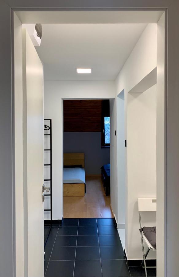Var-Lak Apartman Eger Exterior photo